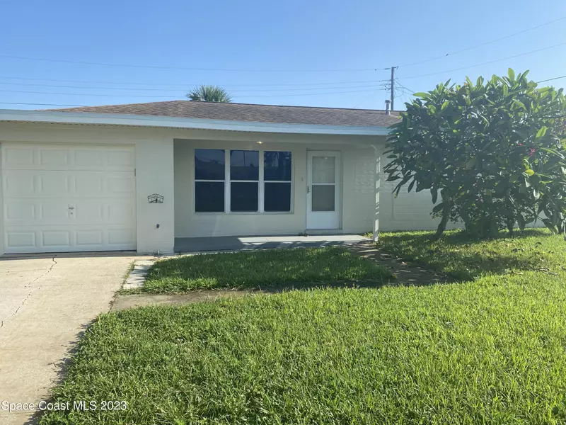 109 Berkeley ST, Satellite Beach, FL 32937