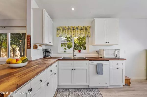 Melbourne, FL 32940,2717 Mariah DR