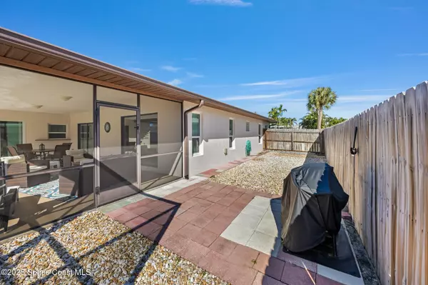 Satellite Beach, FL 32937,419 Coach RD