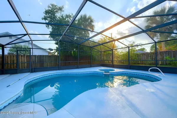 Palm Bay, FL 32909,684 Seven Gables CIR SE