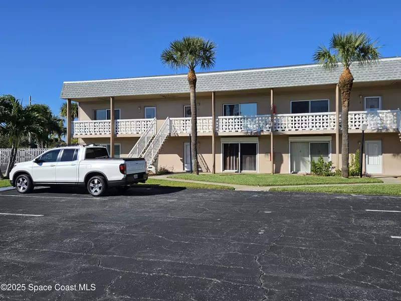 3150 N Atlantic AVE #2-1000, Cocoa Beach, FL 32931