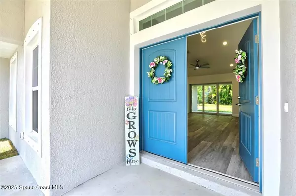 Sebastian, FL 32958,485 Periwinkle DR