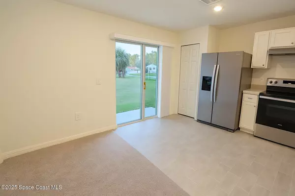 Palm Bay, FL 32908,511 Trumpet ST SW