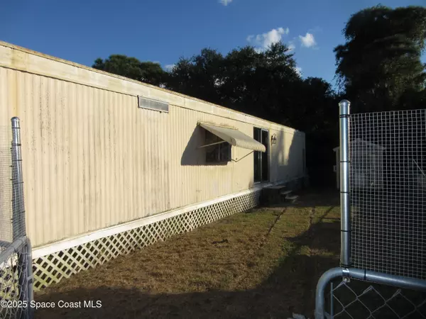 Palm Bay, FL 32905,2564 Haverhill RD NE