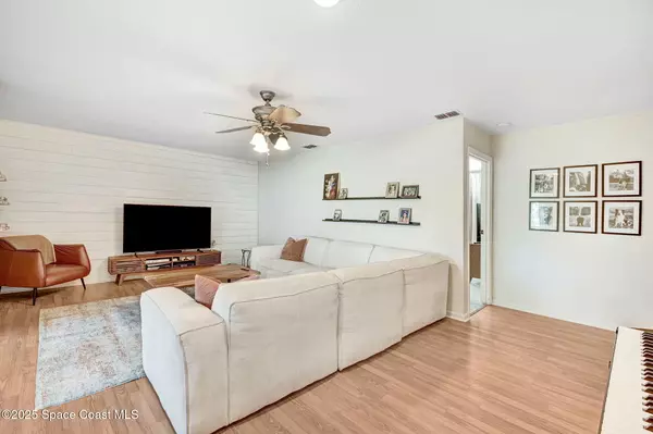 Melbourne, FL 32904,752 John Adams LN