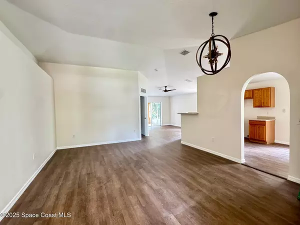 Titusville, FL 32780,726 Mason DR