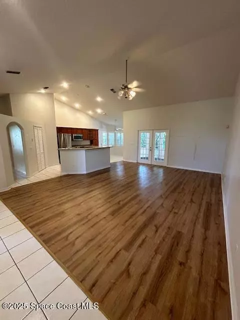 Melbourne, FL 32940,973 Somerset LN