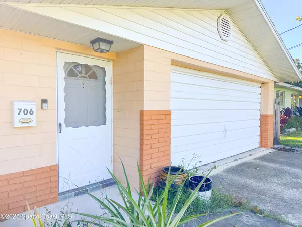 Holly Hill, FL 32117,706 Marlene DR