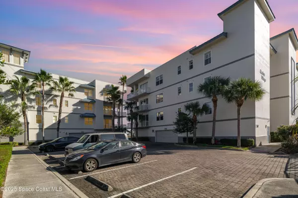 Merritt Island, FL 32952,540 S Banana River DR #101