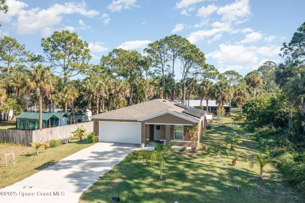 711 Darlington AVE SW, Palm Bay, FL 32908