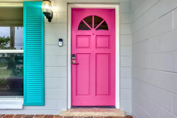 Cocoa Beach, FL 32931,1054 Bali RD