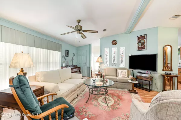 Barefoot Bay, FL 32976,909 Dogwood DR