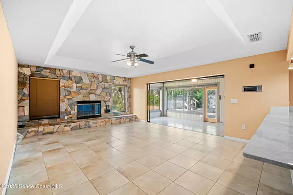 Merritt Island, FL 32952,1940 Gates RD