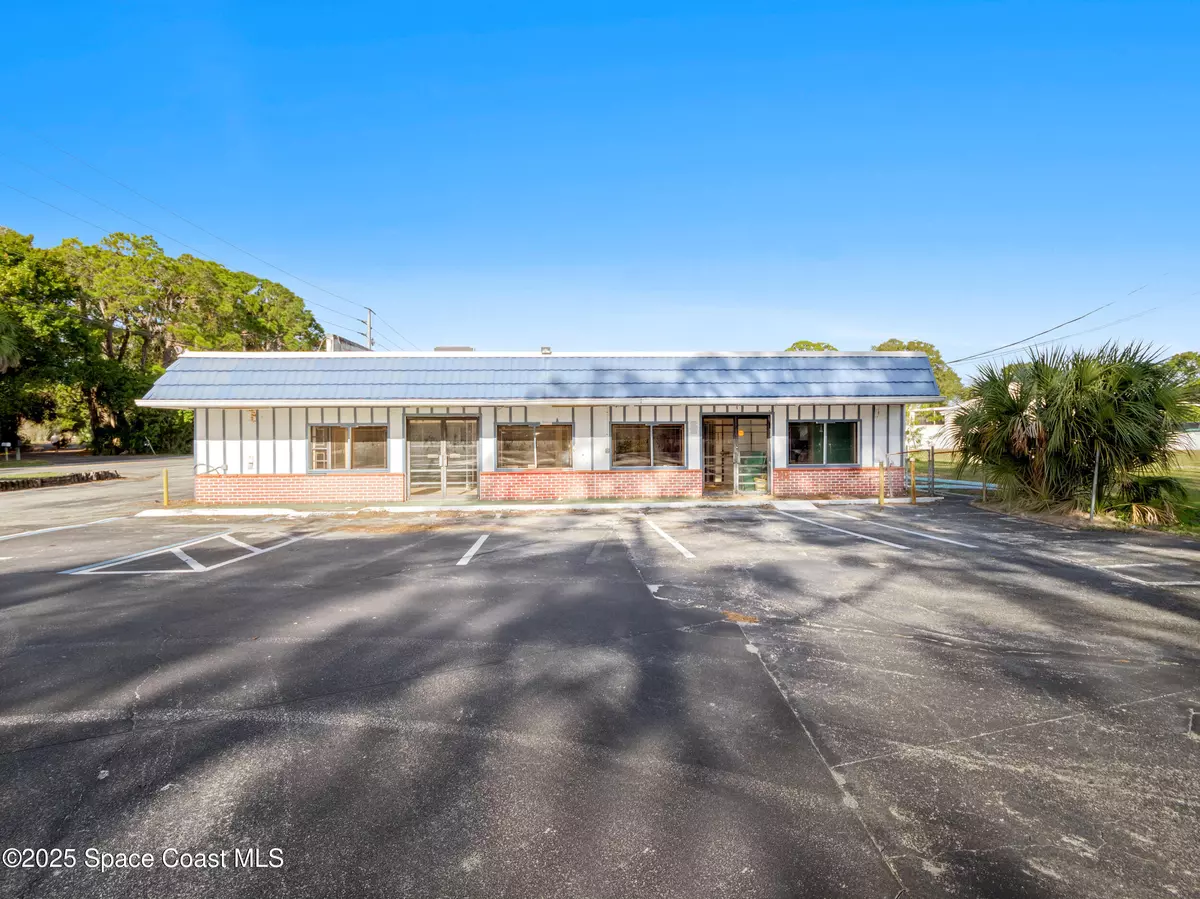 Merritt Island, FL 32952,1310 S Tropical TRL