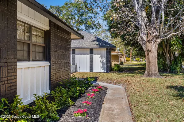 Palm Bay, FL 32905,1007 Pineapple AVE NE