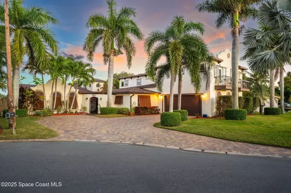 Satellite Beach, FL 32937,337 S Point CT