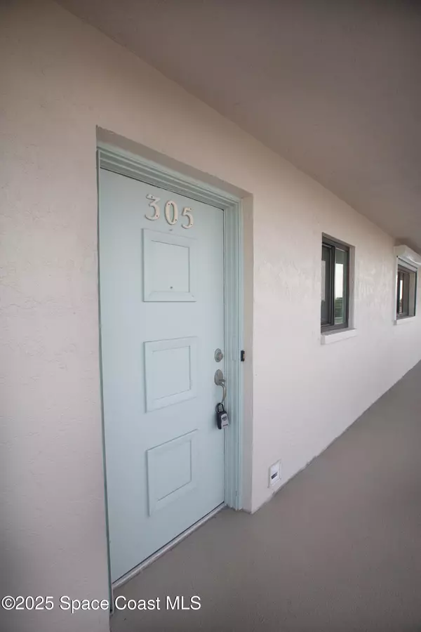 Cocoa Beach, FL 32931,1595 N Atlantic AVE #305