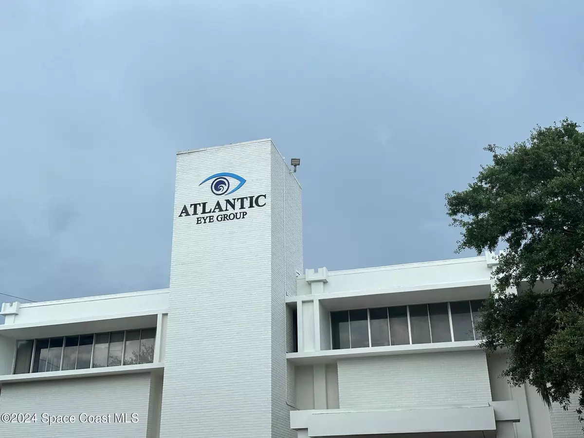 Merritt Island, FL 32953,250 N Courtenay Pkwy #201