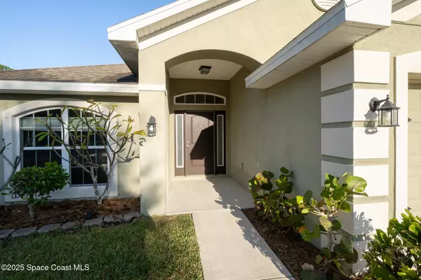 Titusville, FL 32780,329 Macon DR