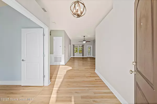 Titusville, FL 32780,329 Macon DR