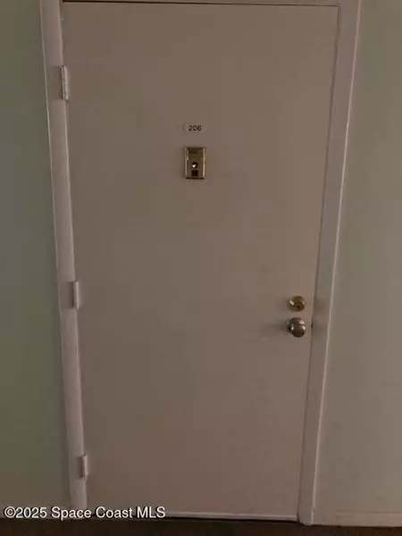 3190 N Atlantic AVE #206, Cocoa Beach, FL 32931