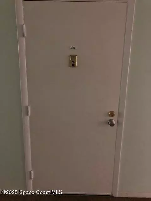 Cocoa Beach, FL 32931,3190 N Atlantic AVE #206