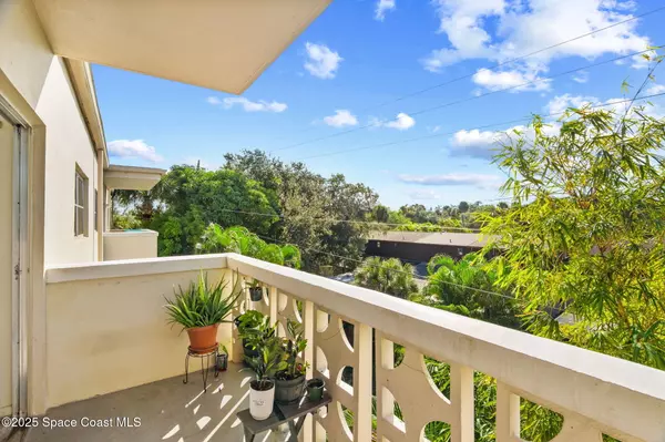 Cape Canaveral, FL 32920,221 Columbia DR #343