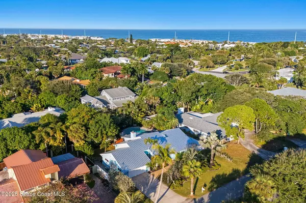 Indialantic, FL 32903,220 Cocoa AVE