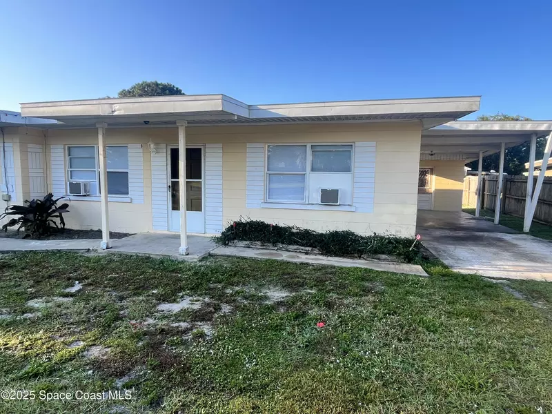 2338 Shenandoah RD NE #B, Palm Bay, FL 32905