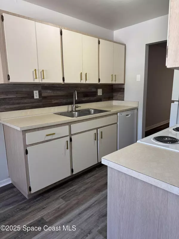 Titusville, FL 32780,4546 Memory LN