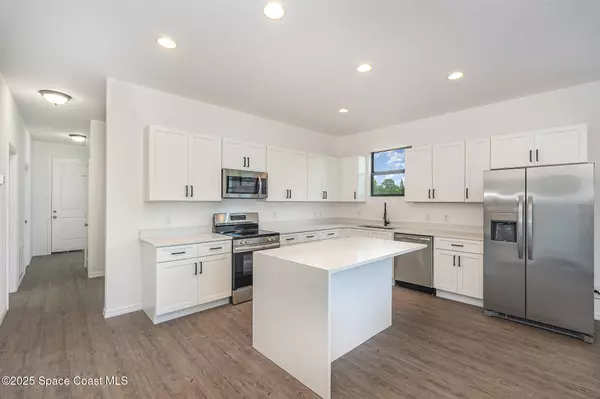 Palm Bay, FL 32909,1880 Warton AVE SE