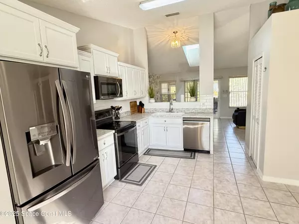 Palm Bay, FL 32907,1683 Zaffer ST NW