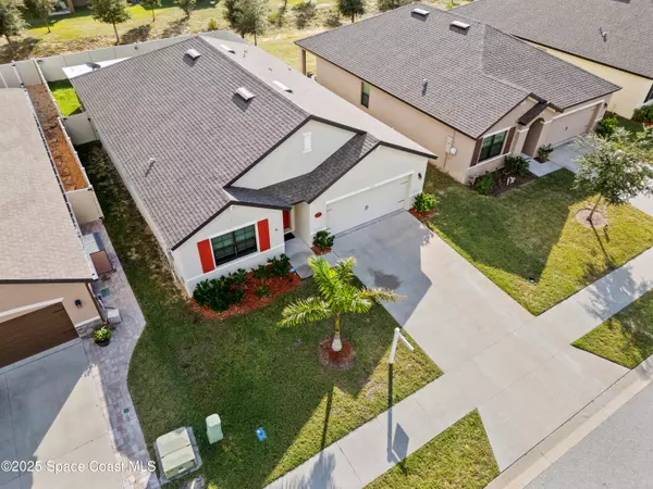 Cocoa, FL 32927,377 Snook PL