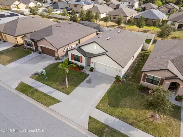 Cocoa, FL 32927,377 Snook PL