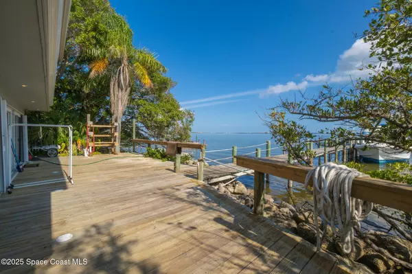 Merritt Island, FL 32952,954 S Banana River DR