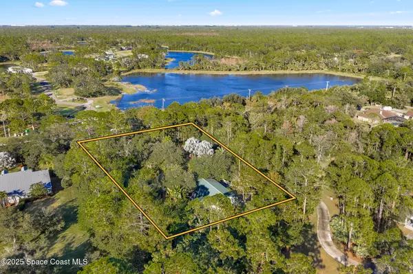 Grant-valkaria, FL 32950,1055 Valkaria RD