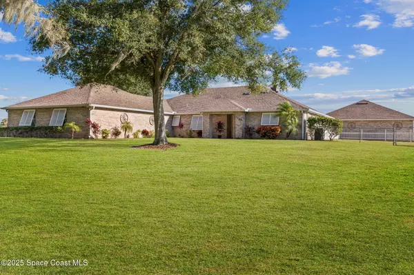 Mims, FL 32754,3125 Davis RD