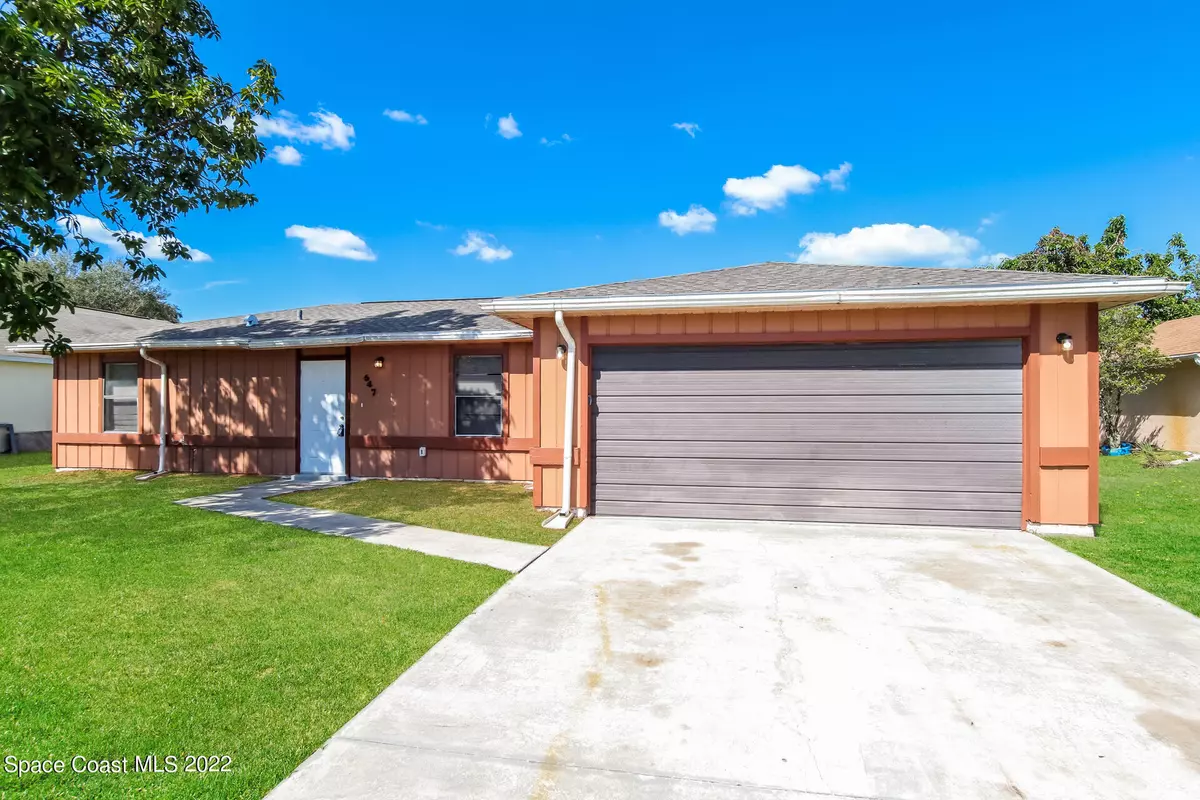 Palm Bay, FL 32907,647 Pampas ST NW