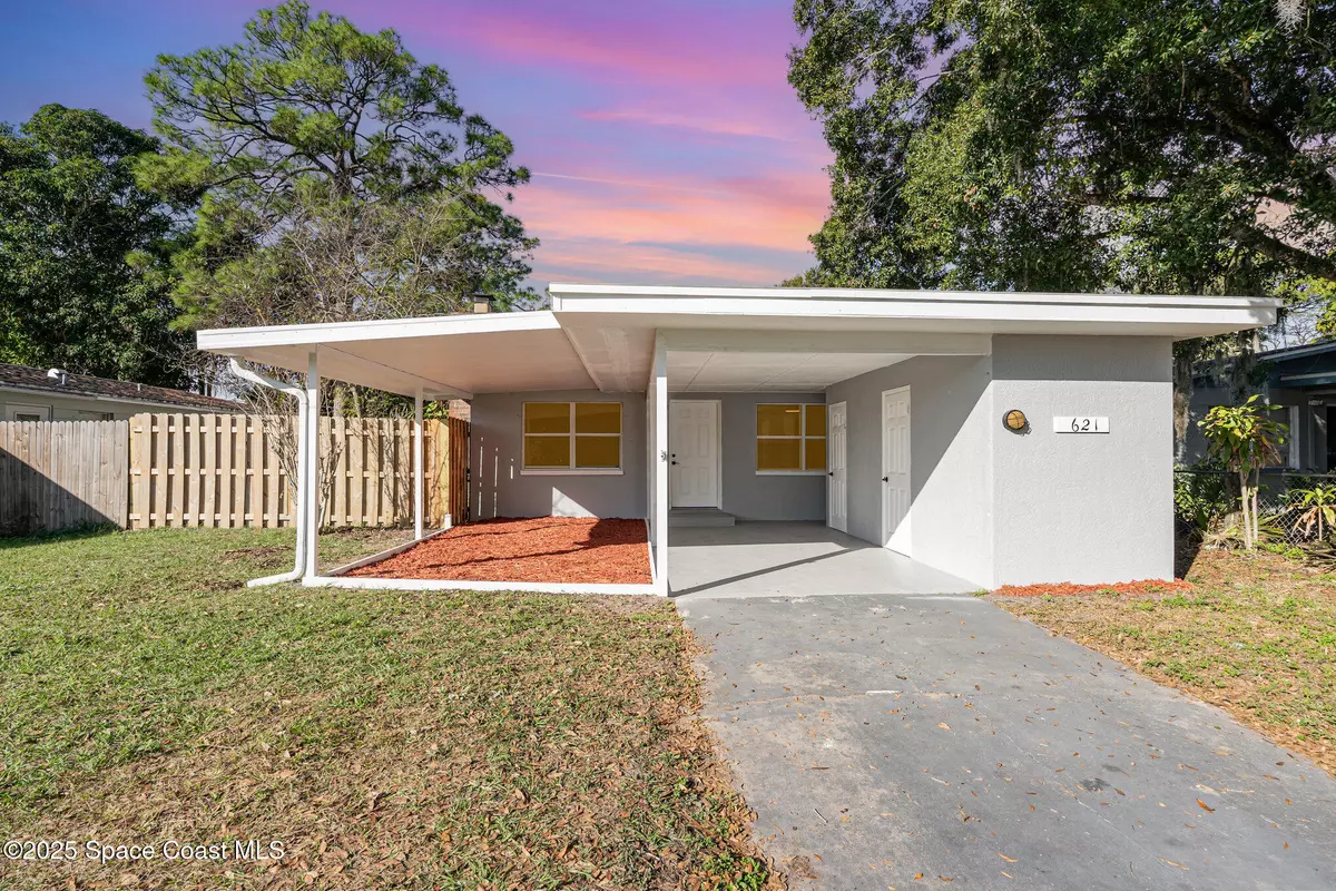 Cocoa, FL 32922,621 S Georgia AVE