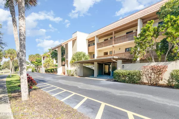 Cocoa Beach, FL 32931,1611 Minutemen CSWY #208a-P