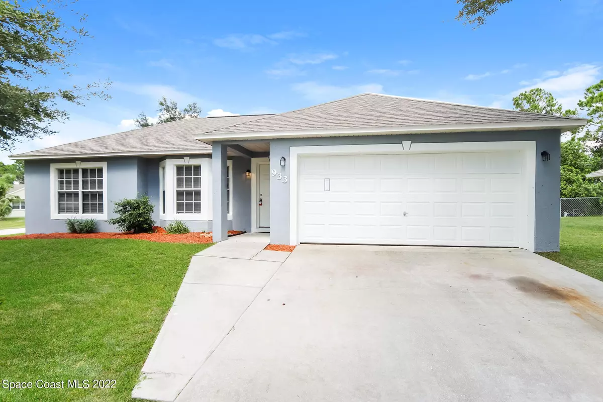 Palm Bay, FL 32909,933 Carver RD SE