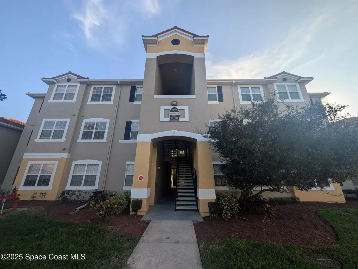 Melbourne, FL 32940,1757 Sophias DR #204