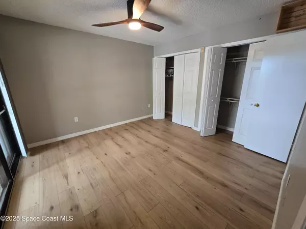 Merritt Island, FL 32952,225 S Tropical TRL #217