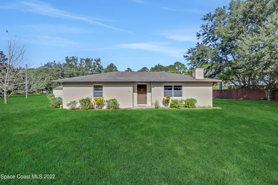4124 April LN, Mims, FL 32754