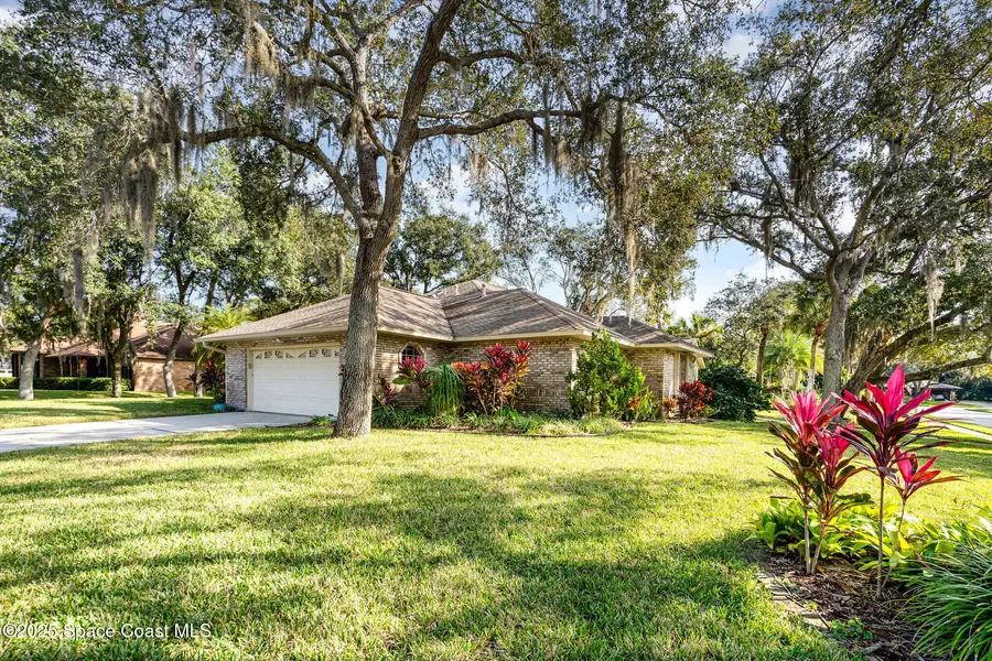 1885 Hammock Estate LN, Melbourne, FL 32934
