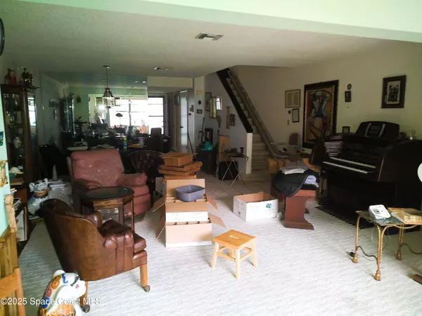 Satellite Beach, FL 32937,229 Kingsway