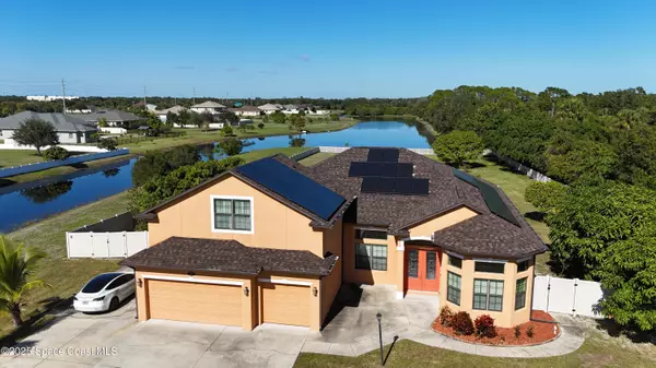 900 Hall RD, Malabar, FL 32950