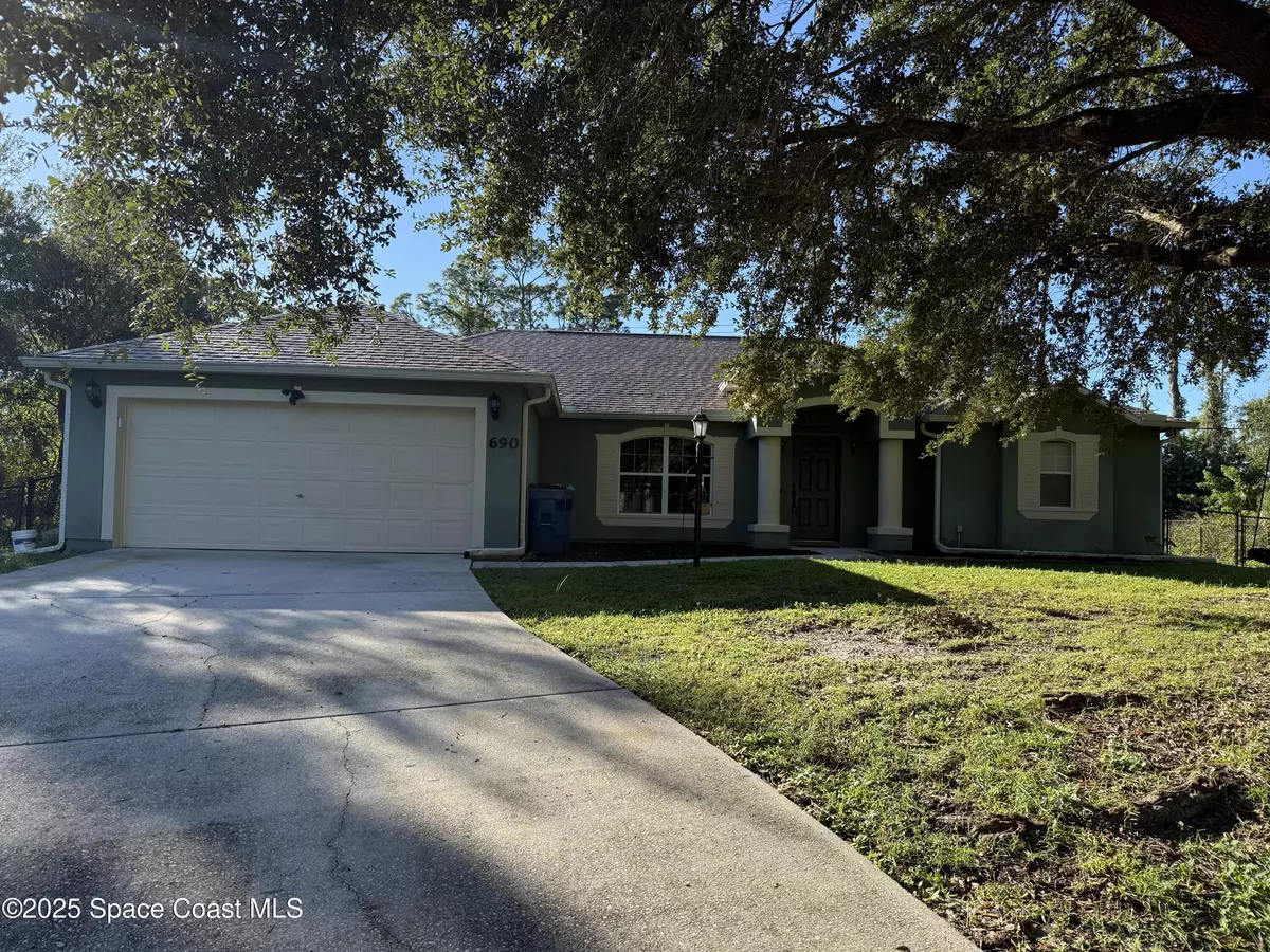 Palm Bay, FL 32909,690 Henlock ST SE