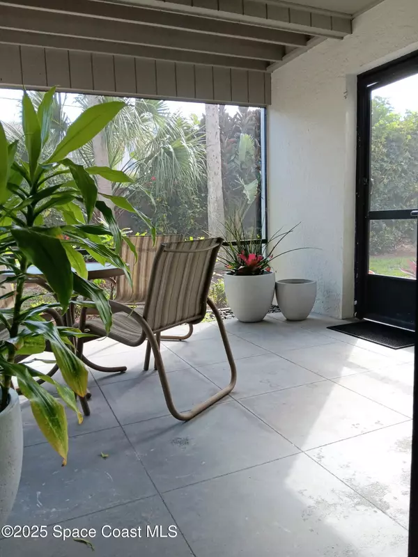 Indialantic, FL 32903,100 Coral WAY E #5