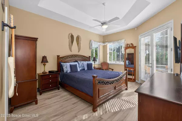 Merritt Island, FL 32953,2049 Sykes Creek DR